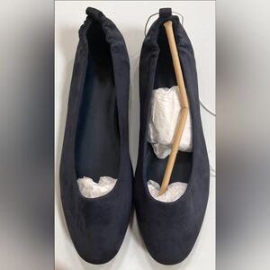 Gap Navy Ballet Flats